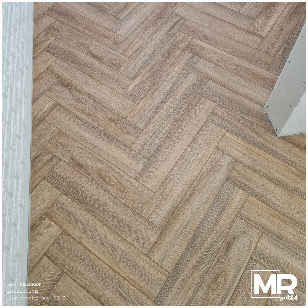 Укладка SPC ламината Alpine Floor Expressive Кантрисайд ECO 10-2 от наших мастеров